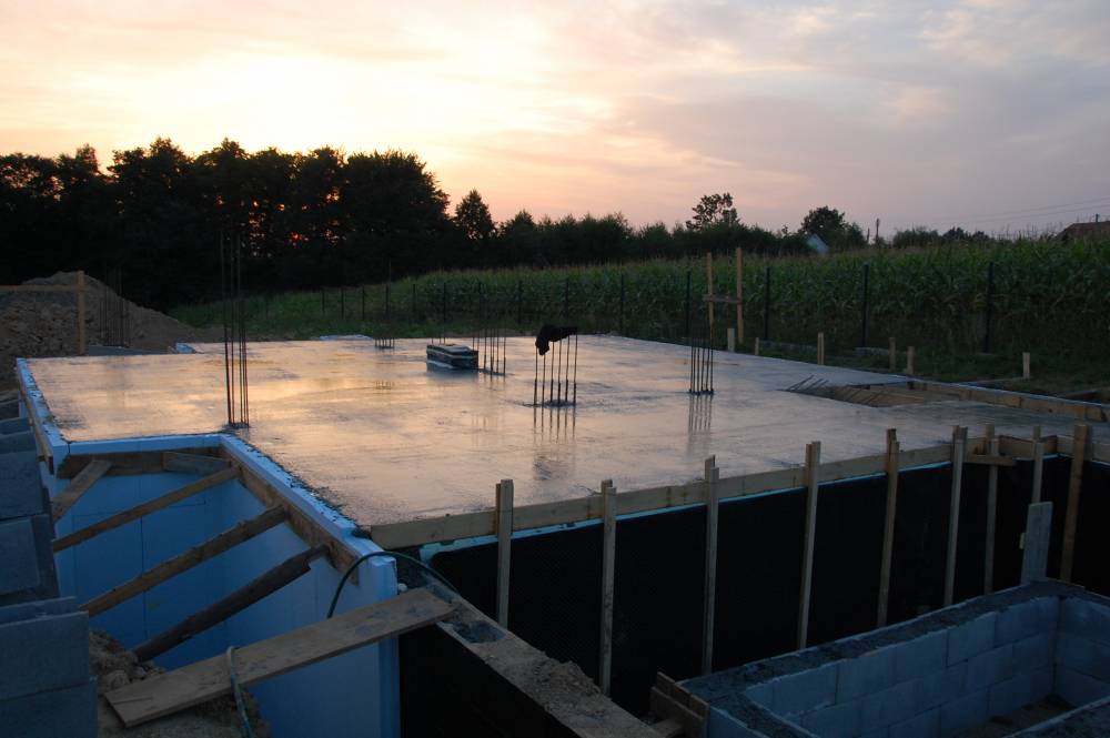 Zdjęcie do wpisu: prace fundamentowe cd...