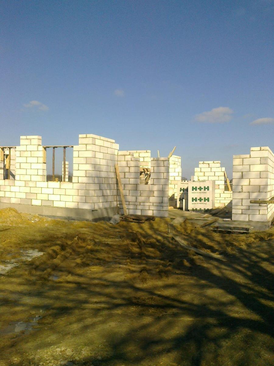 Zdjęcie do wpisu: Budujemy :)