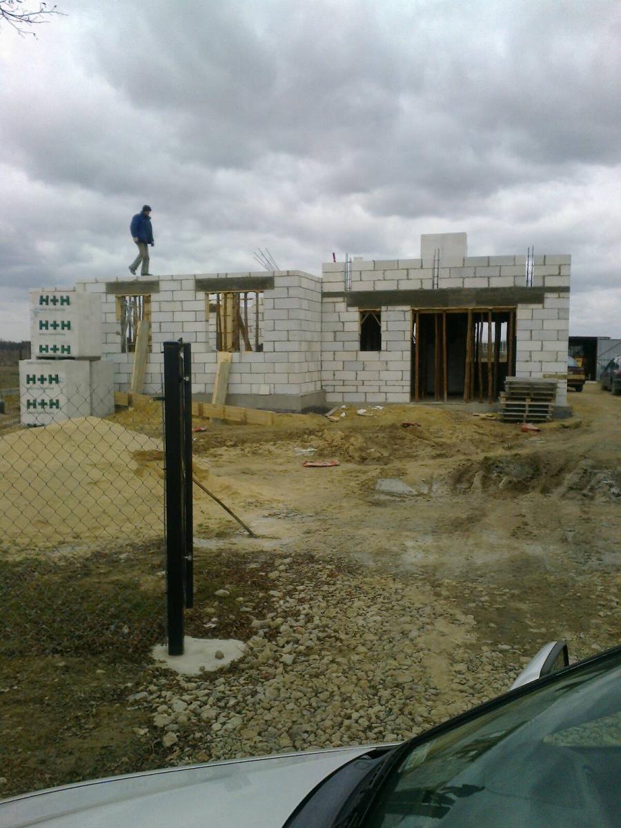 Zdjęcie do wpisu: Budujemy :)