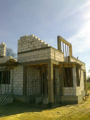 Zdjęcie do wpisu: Budujemy :)