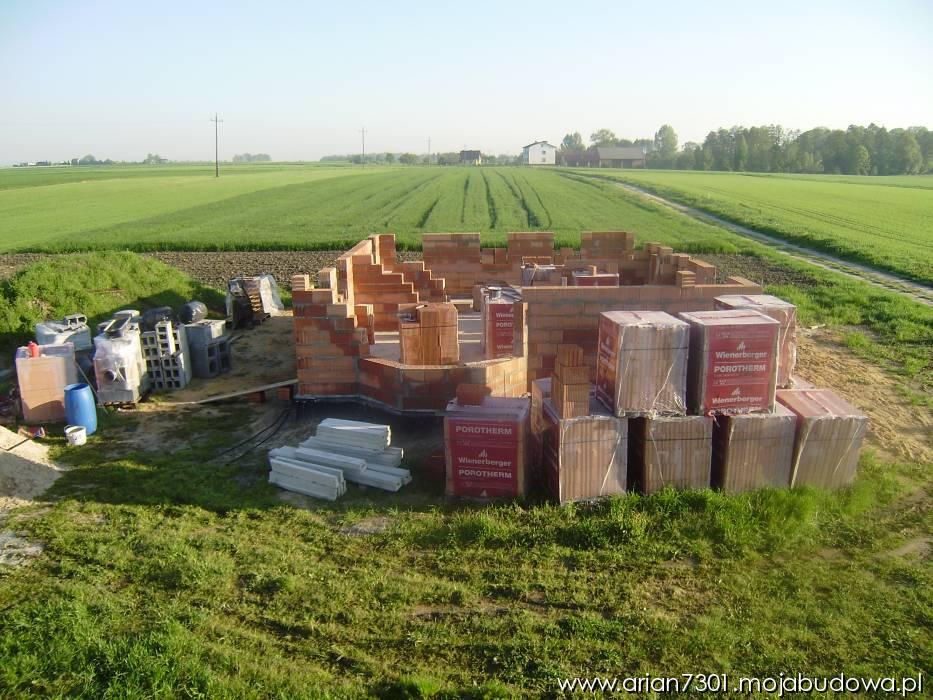 Zdjęcie do wpisu: Prace przy parterze