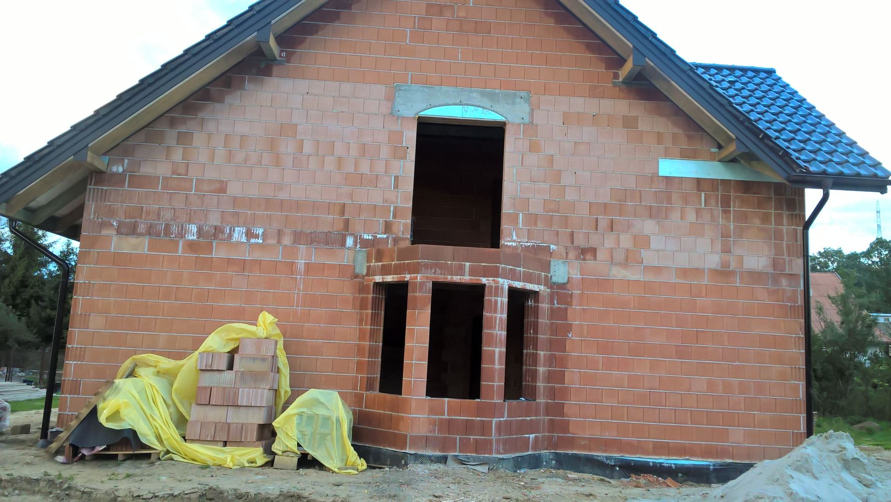 Zdjęcie do wpisu: stan surowy otwarty