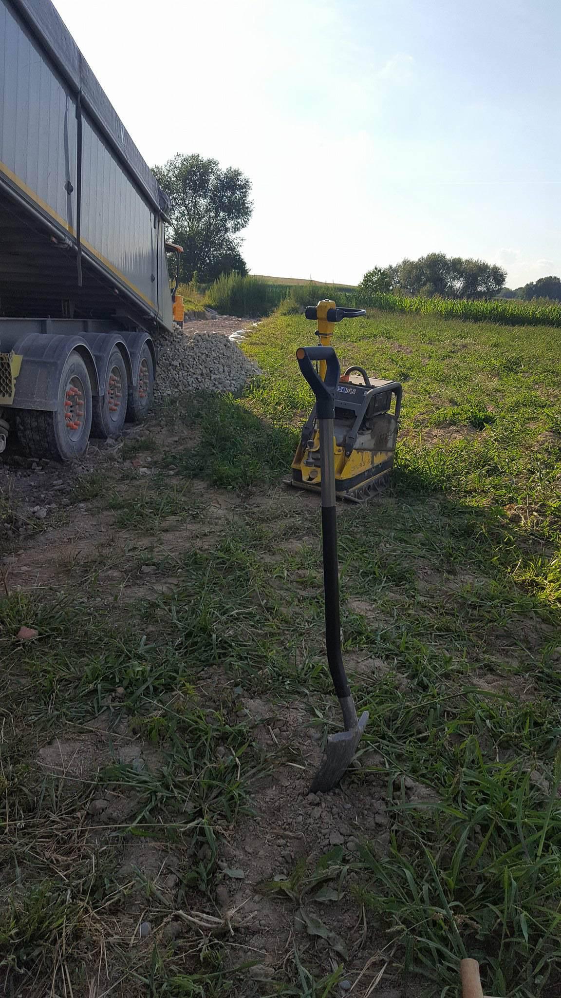 Zdjęcie do wpisu: Etap zakończenia wjazdu na posesję