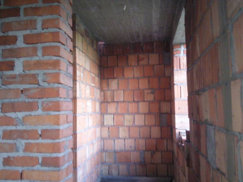 Zdjęcie do wpisu: ...wchodzimy do środka, pierwszy strop zalany :)