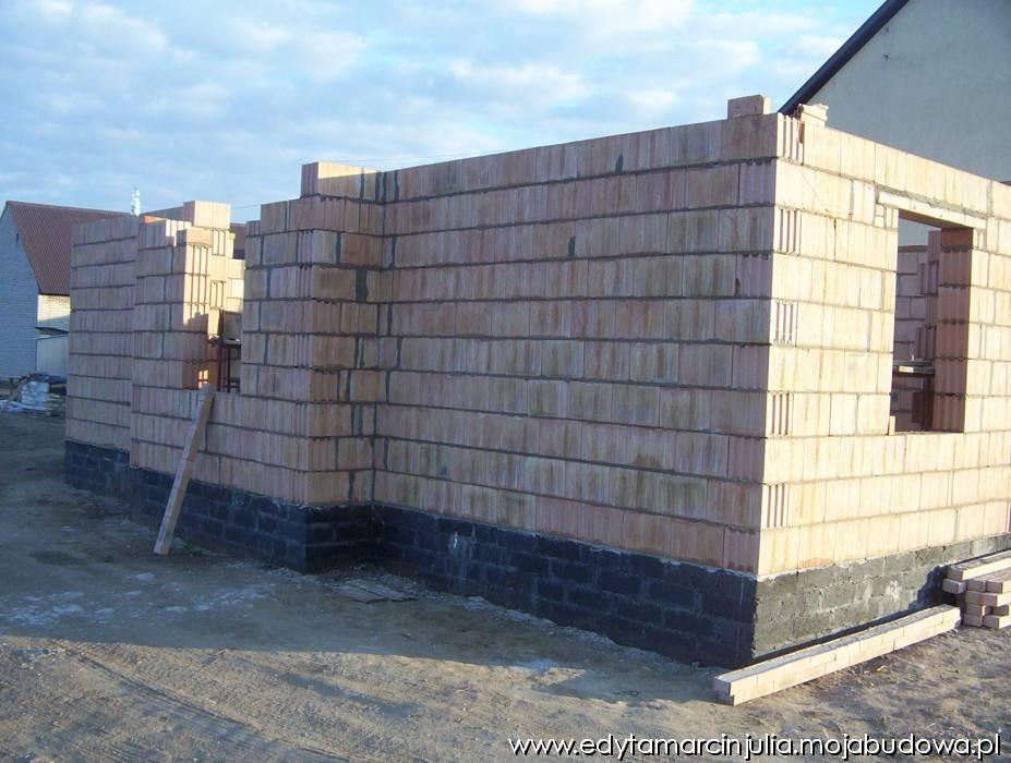 Zdjęcie do wpisu: Sciany konstrukcyjne powstały w jeden dzień 05-09