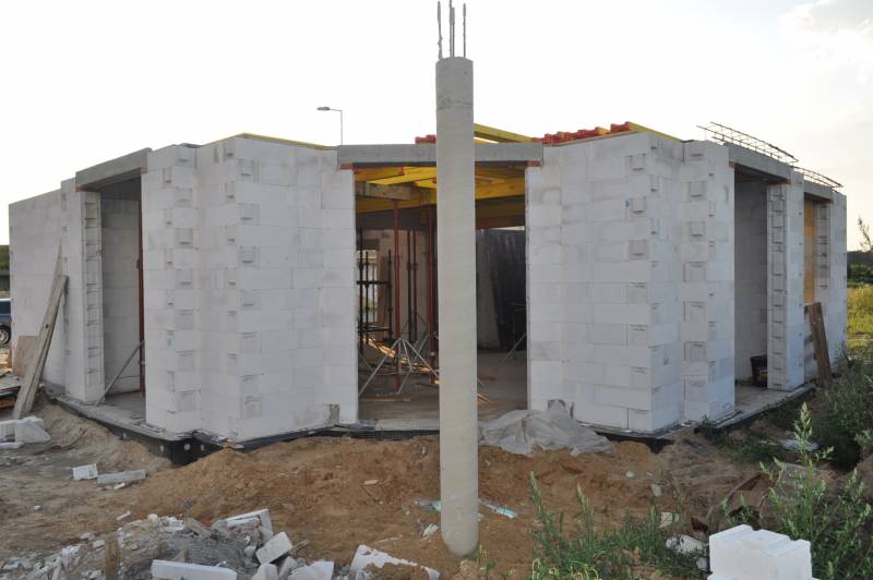 Zdjęcie do wpisu: Ściany gotowe....czas na strop