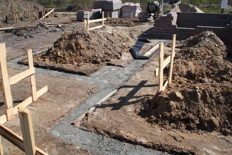 Zdjęcie do wpisu: Pogoda się spisała :) Prace na działce ruszyły....