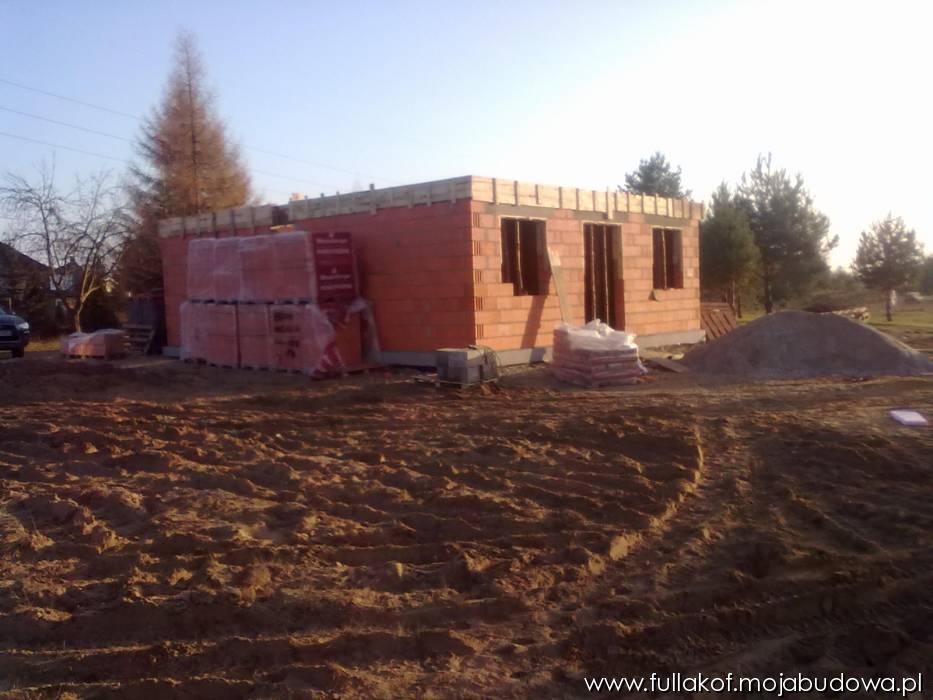 teriva na miejscu szalunki kompletne czas na zalewanie:)