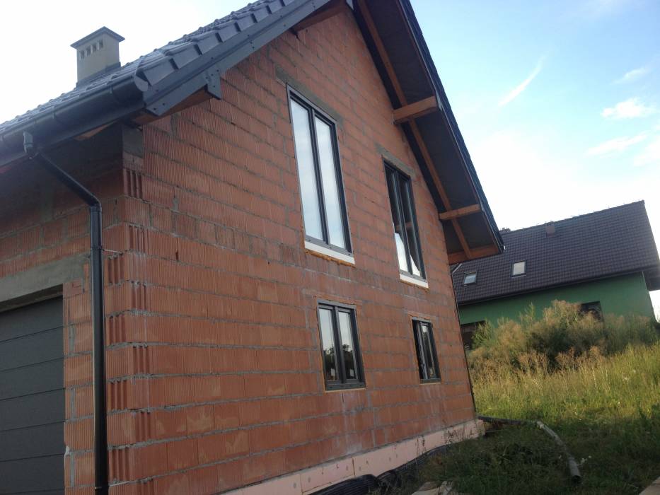 Zdjęcie do wpisu: Kolejny etap - Okna :)