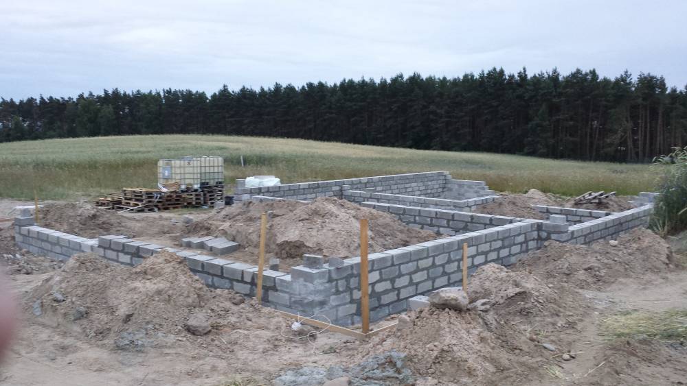 Zdjęcie do wpisu: 14 CZERWCA 2014-WYLEWNIE ŁAW FUNDAMENTOWYCH