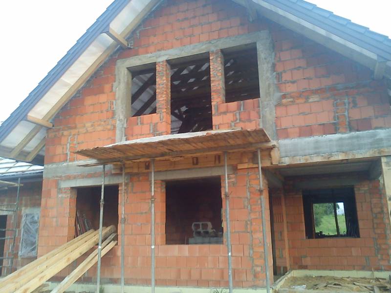 Zdjęcie do wpisu: pod dachem