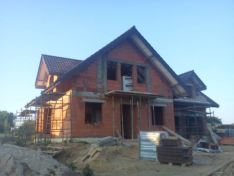 Zdjęcie do wpisu: pod dachem