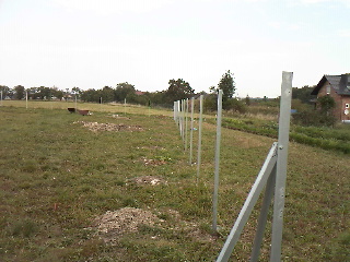 Zdjęcie do wpisu: budowa ogrodzenia