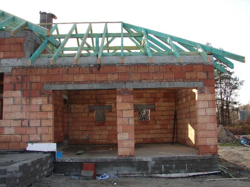 Zdjęcie do wpisu: Scianka kolankowa i więźba