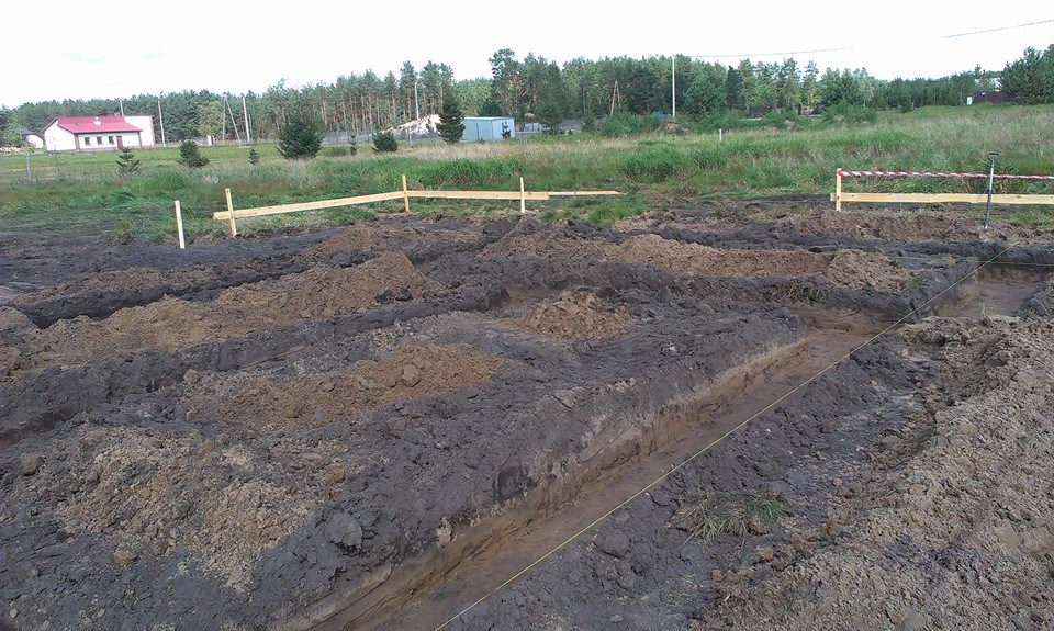 wykop pod fundamenty