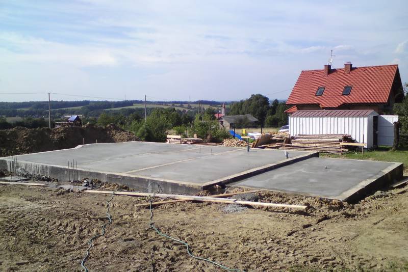 Zdjęcie do wpisu: 2009-08-10 Fundamenty