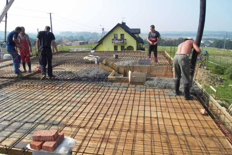 Zdjęcie do wpisu: 2009-08-19 Niech się mury pną do góry