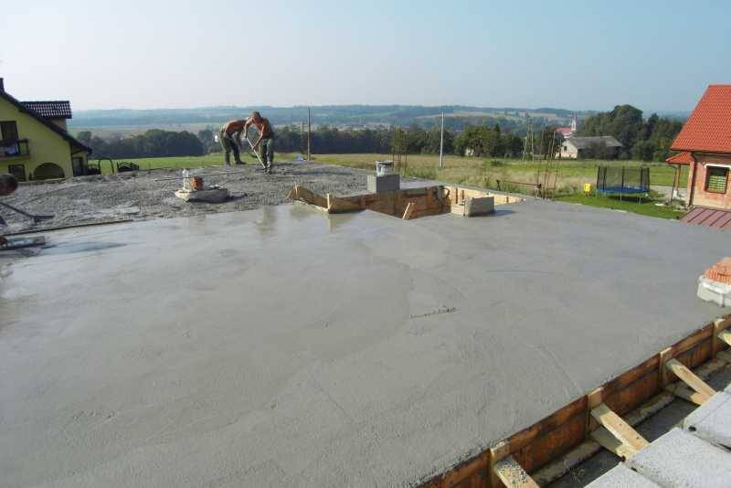 Zdjęcie do wpisu: 2009-08-19 Niech się mury pną do góry