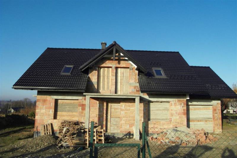 Zdjęcie do wpisu: 2009-11-21 Stan surowy ukończony - zimowa przerwa