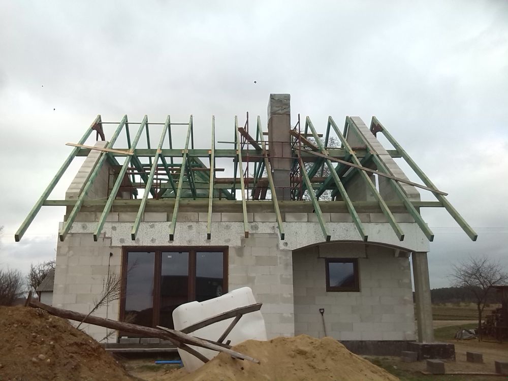 Zdjęcie do wpisu: dalej dach