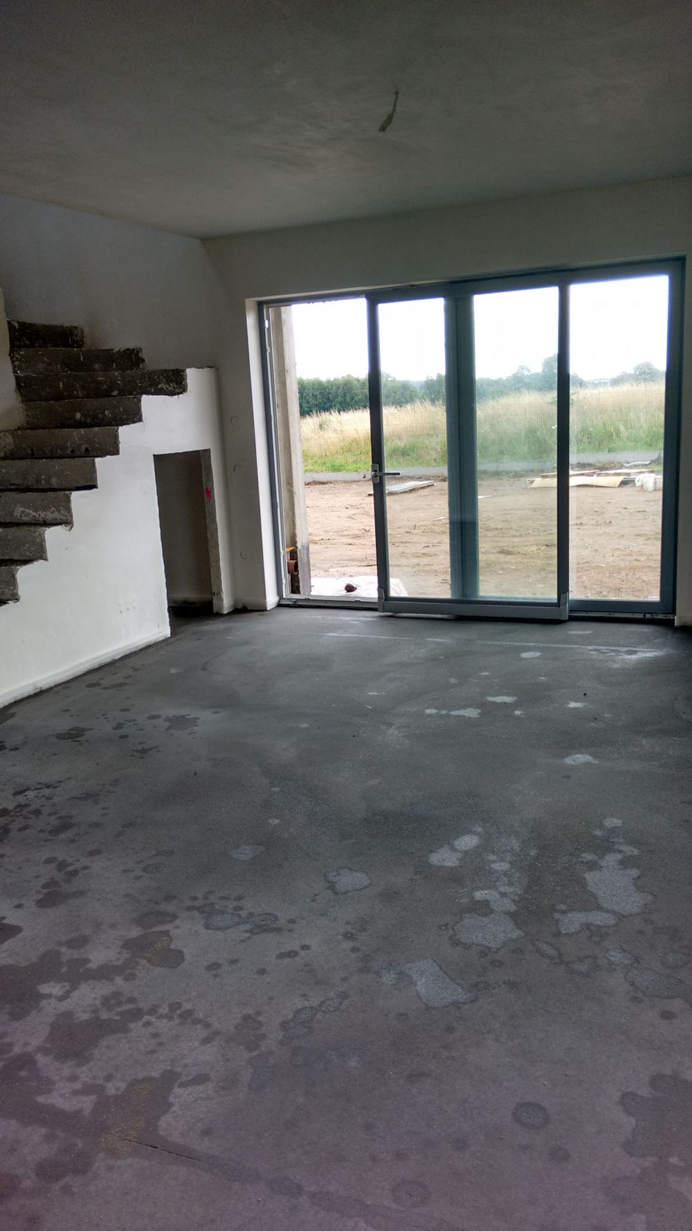 Zdjęcie do wpisu: Prace wewnątrz .