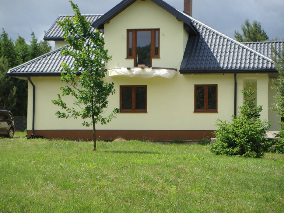 Zdjęcie do wpisu: domek z widoku ogrodu