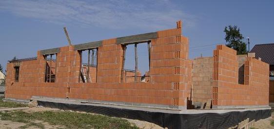 Zdjęcie do wpisu: Pierwsze mury