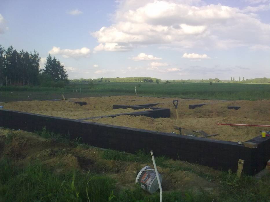 Zdjęcie do wpisu: i fundamenty gotowe..