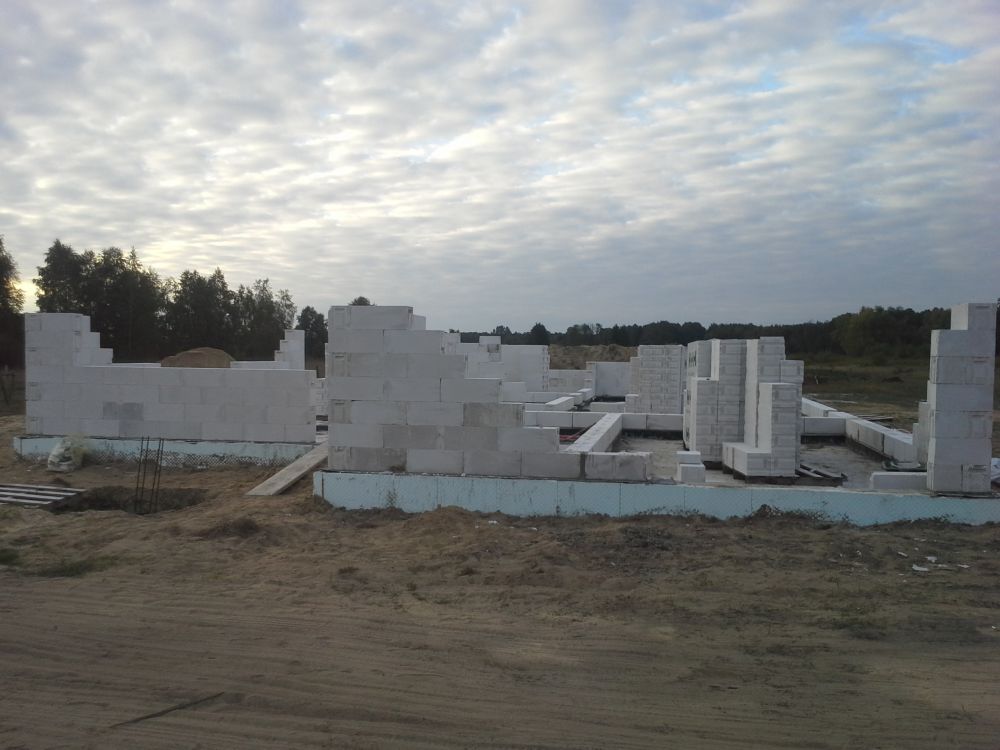 Zdjęcie do wpisu: Zdjęcia - budowa domku do etapu stropu