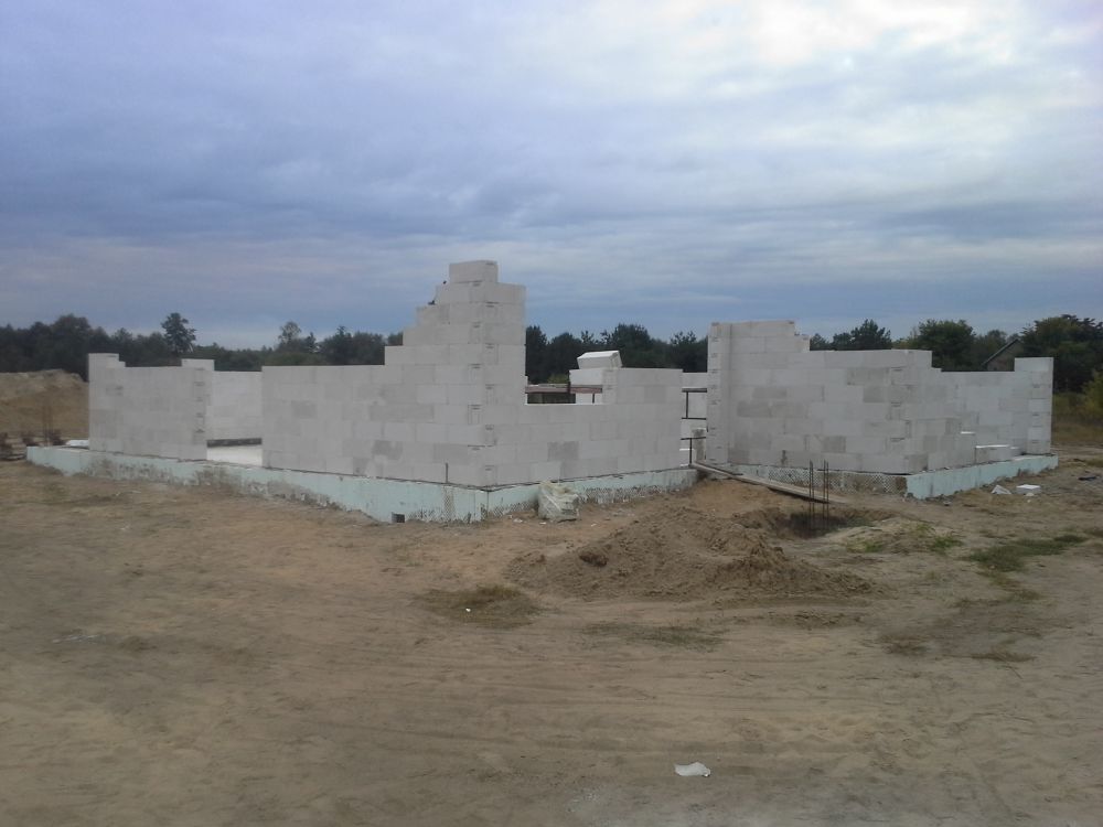 Zdjęcie do wpisu: Zdjęcia - budowa domku do etapu stropu