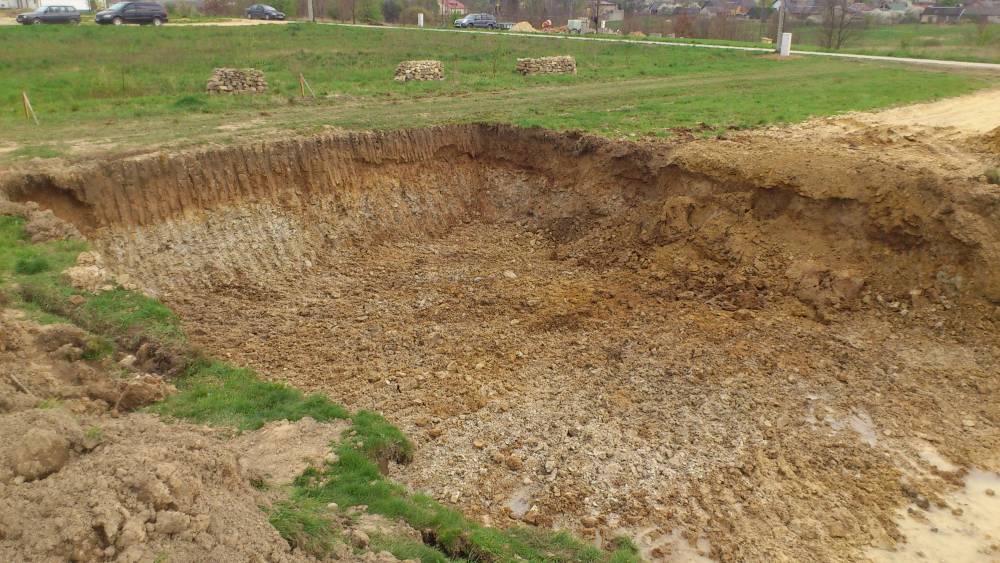 Zdjęcie do wpisu: Wykop pod piwnicę