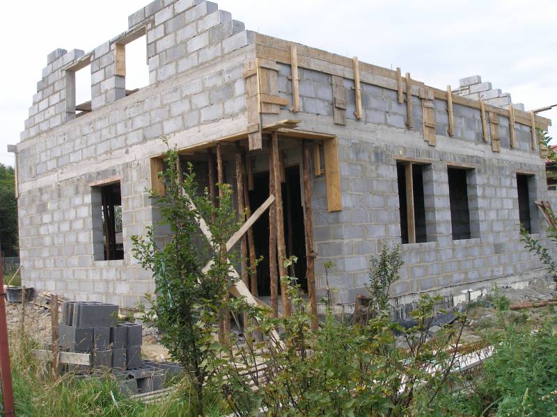 Zdjęcie do wpisu: Tyły domu