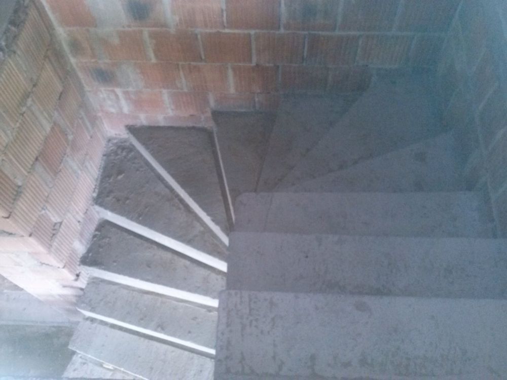 Zdjęcie do wpisu: opałek małymi kroczkami pnie się w górę... :)