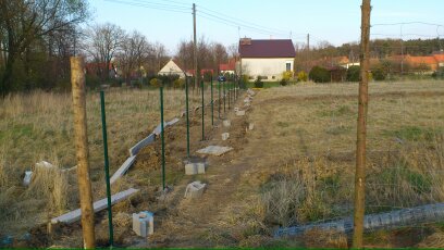 Zdjęcie do wpisu: początki ogrodzenia