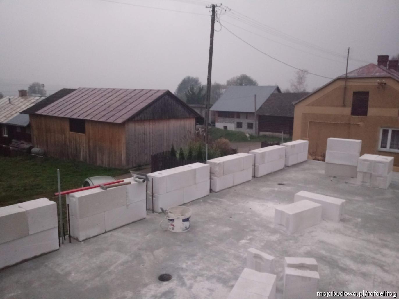 Zdjęcie do wpisu: Ścianki kolankowe - 20.10.2018