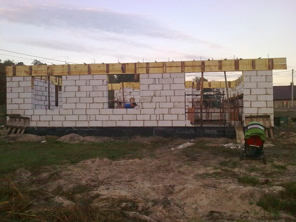 Zdjęcie do wpisu: ...fundament...ściany...wieniec...