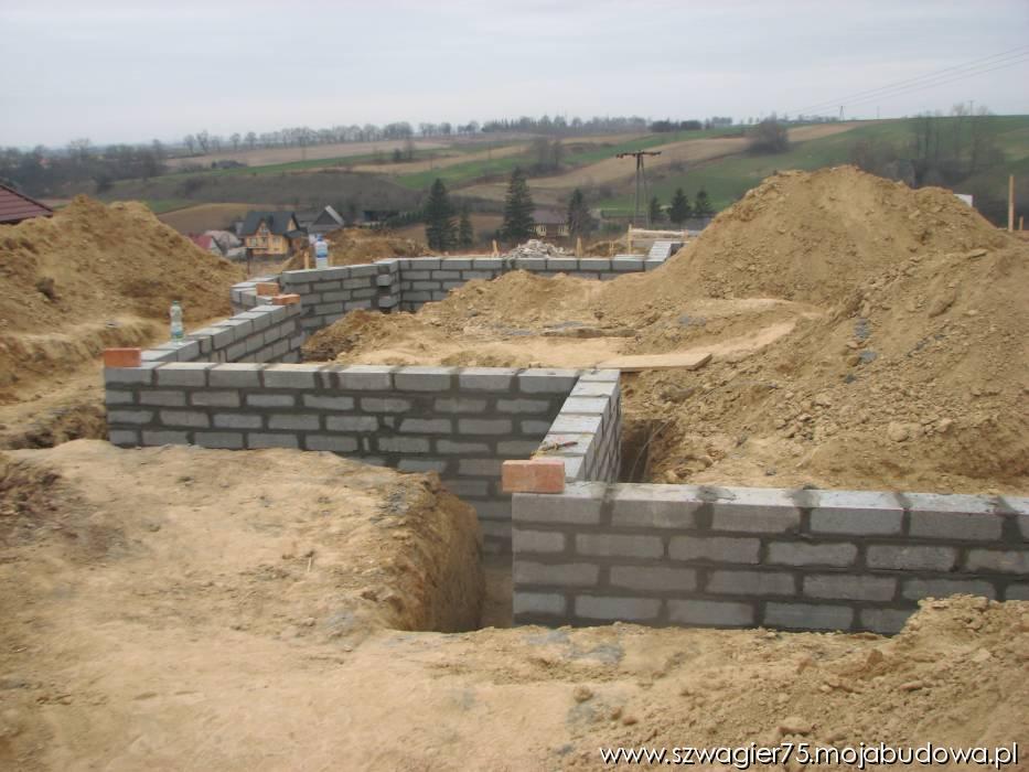 Zdjęcie do wpisu: Ściany fundamentowe