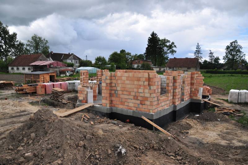 Zdjęcie do wpisu: niech sie mury pną do góry